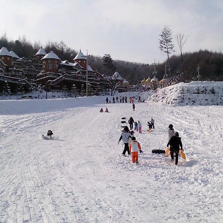 פיאונגצ'אנג Elf Resort Hotel מראה חיצוני תמונה